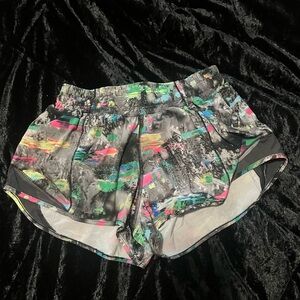 Colorful splash Lululemon hotty hot shorts